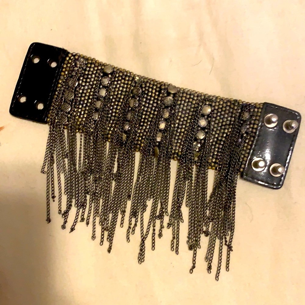 Metal fringe cuff bracelet